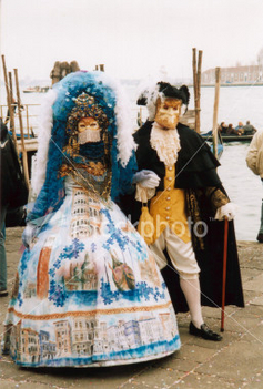velencei karneváli babák