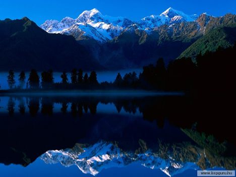 Matheson-tó-Mount_Tasman_és_a_Mount_Cook-Westland_Nemzeti_Park