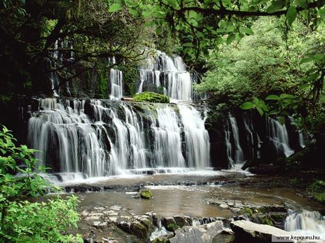 Purakaunui-vízesés-Catlins-Déli-sziget