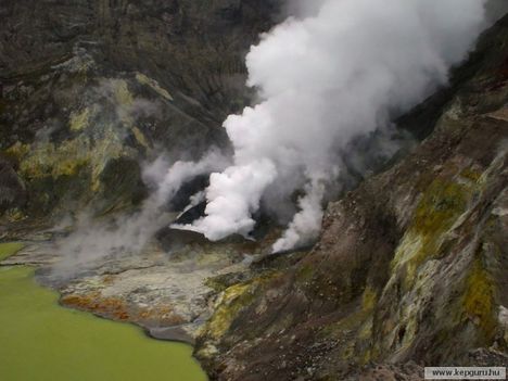Vulkánok_a_Tongariro_Nemzeti_Parkban-Északi-sziget