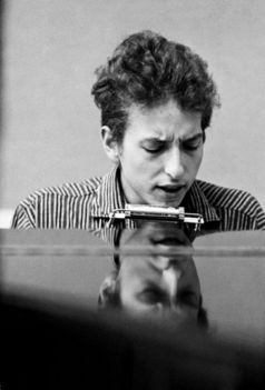 Bob Dylan photographed in 1964
