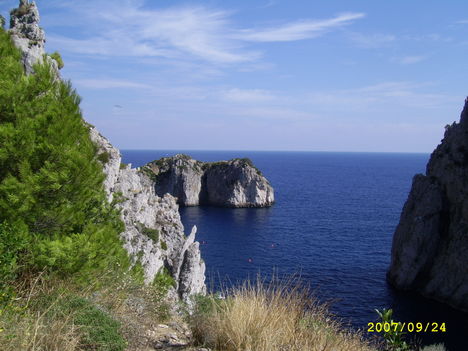 Faraglioni Capri örzői