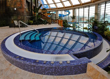 Aquaworld jacuzzi 1.