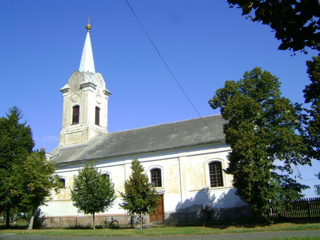Az evangélikus templom 1