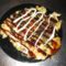 Okonomiyaki ketchuppal, majonézzel