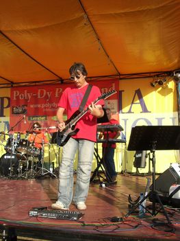 Poly-Dy Party Band 9