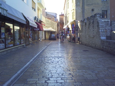 Zadari utcák