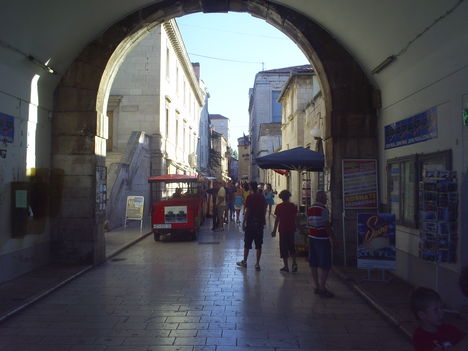Zadari utcák.