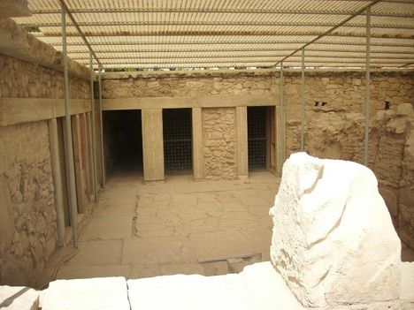 Knossos-i palota romjai 5
