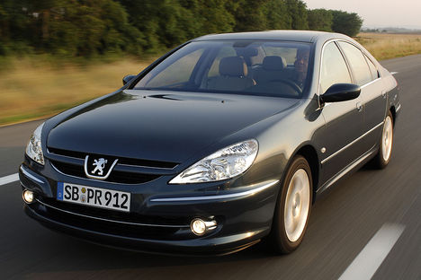 Peugeot 607 sebességben