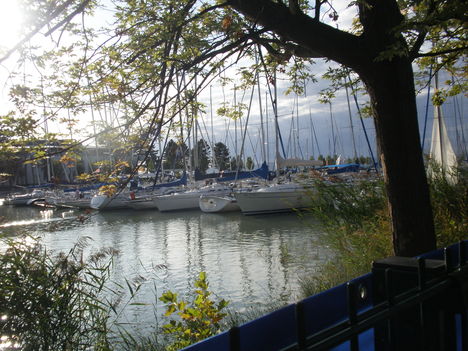 Balatonszemes vitorláskikötő