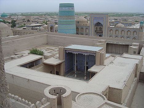 Khiva, a selyemút mentén
