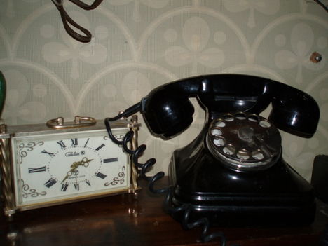 Telefon 1976 -ból