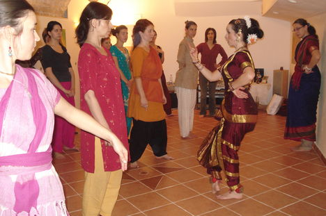 I. ITK  - Vendég: Indulekha Moore 3