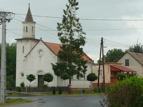 Szerecseny - Evangélikus Templom