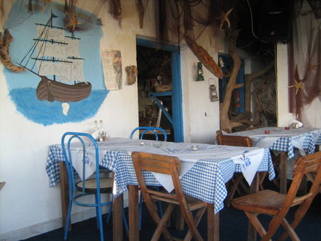 Kafesas Taverna, Agios Georgiosban, Korfu