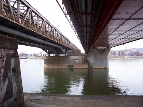 Déli Összekötő-híd és a Lágymányosi híd