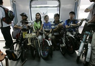 fülöp szigeti biciklis aktivisták