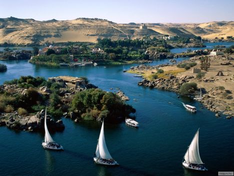 A Nílus, Aswan, Egyiptom