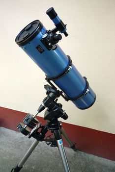 200mm-es Sky Watcher Prémium newton
