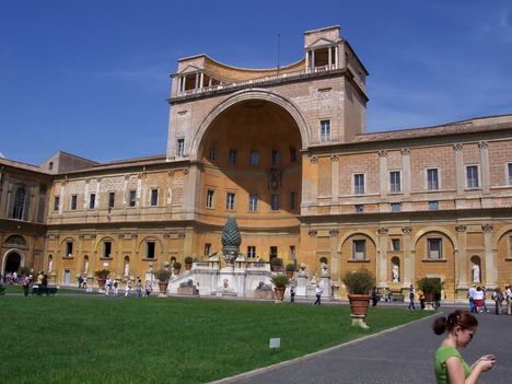 Vatikáni Múzeum, Belvedere palota