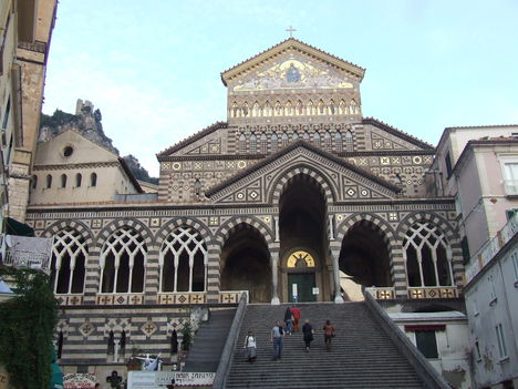 Amalfi     Szent András katedrális