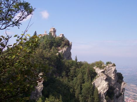 San Marino 12