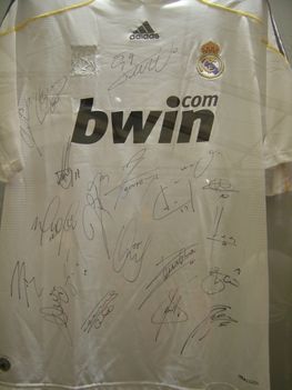 Bajnokok Ligája kiállítás - Real Madrid mez