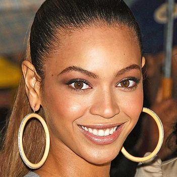 Beyonce Knowles 4