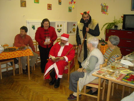Mikulás a Nyugdíjas Klubban 2009. 45