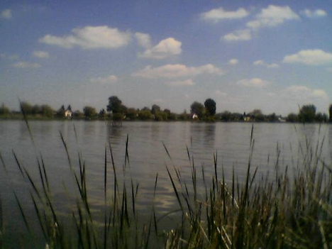 Oroszlányi tó