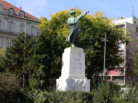 Bem józsef szobra a budapesti bem téren