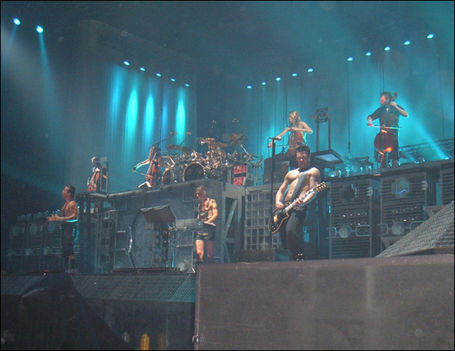 Rammstein_in_concerto_a_Milano_il_24_Febbraio_2005