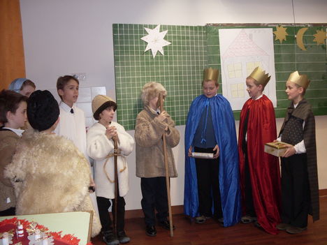 3.b osztály karácsonyi műsora 2009 