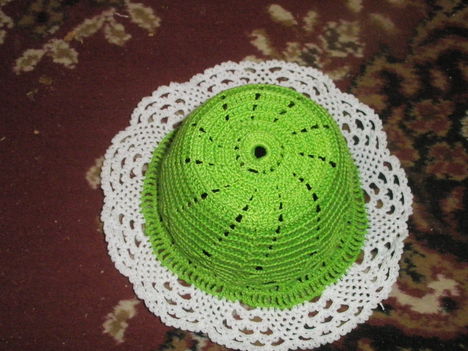 zöld kalap