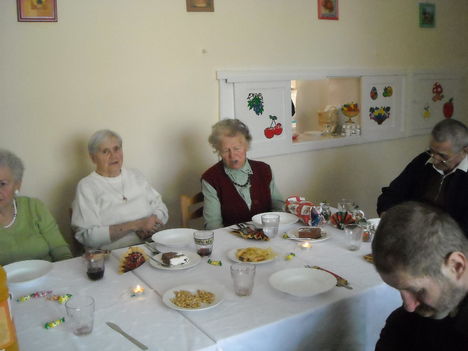 Karácsonyi ünnepség az Idősek Klubjában 2009. 22