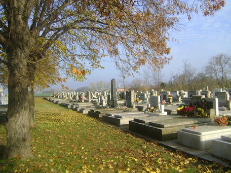 Őszi temető 2