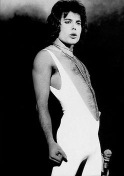 Queen-Freddie Mercury 7