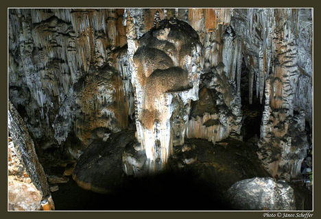 ManitePeci barlang -Horvátország belülről