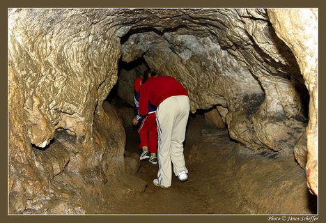 Kecskelyuk-barlang, Bükk Magyarország 9