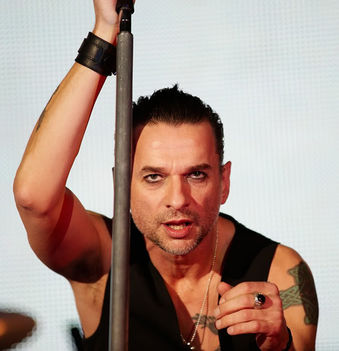 Dave Gahan 27