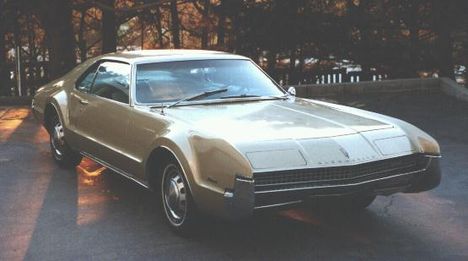 Oldsmobile Toronado 1967a