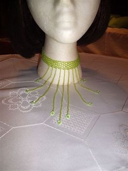 Zöld csillogó nyakék
