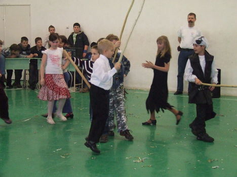Farsang 6