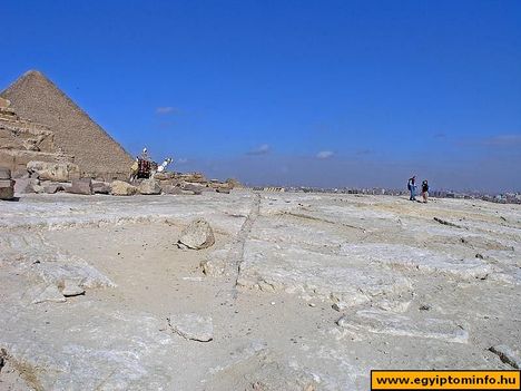 Gizai piramisok 2
