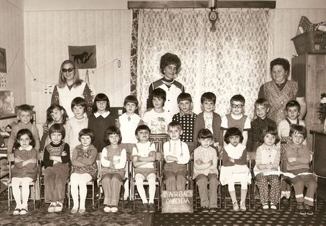 Óvodai csoportképek1976