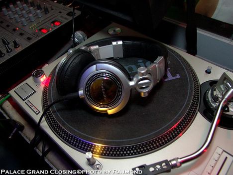 Milliokat érö DJ-szerelései