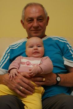 Nagyapa és a baba