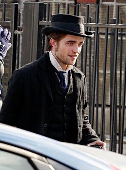 robert-pattinson-bel-ami-photos-03.06.2010b