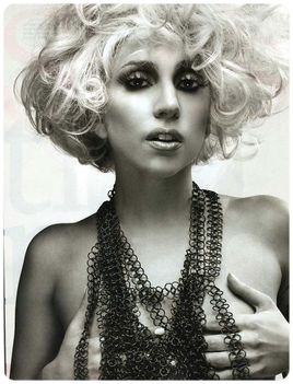 Lady Gaga képei. 3